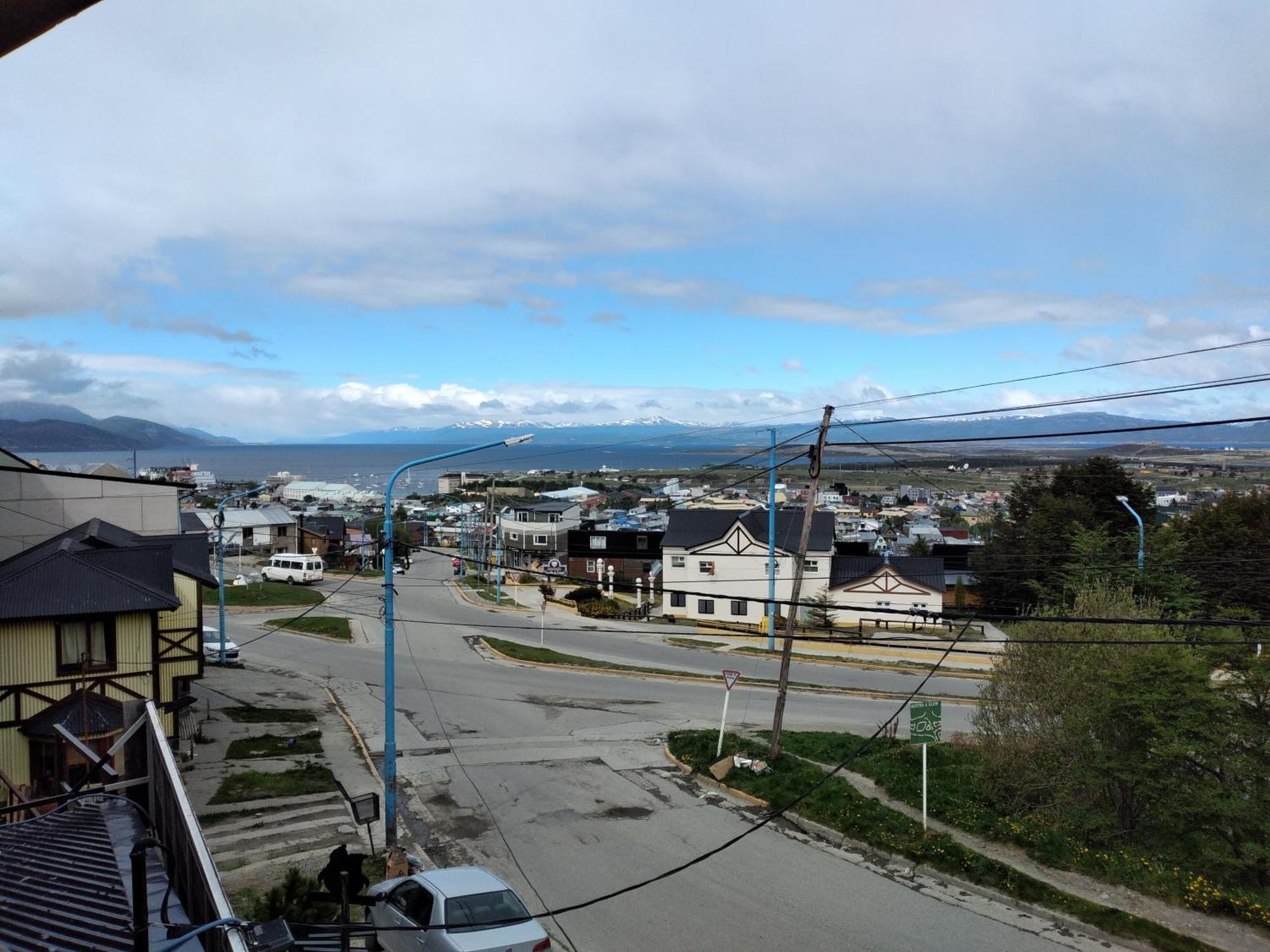Departamentos Temporarios Cabanas Ushuaia Appartement Buitenkant foto